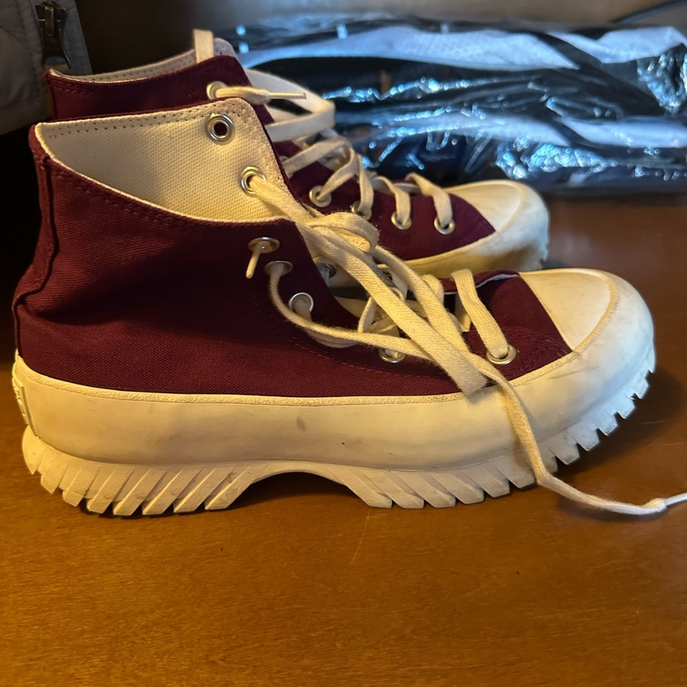 Converse Women's High-Top Sneakers - Maroon and White